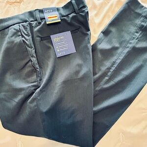 NWT Apt. 9 Men's Dark Navy Blue Dress Pants 34x32